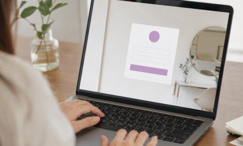 Salonboard ログイン PC画面を開くための入口とパソコンのイメージ