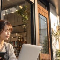 サロンボード ログイン pc版の入口とスマホ版との違いを確認するパソコン画面
